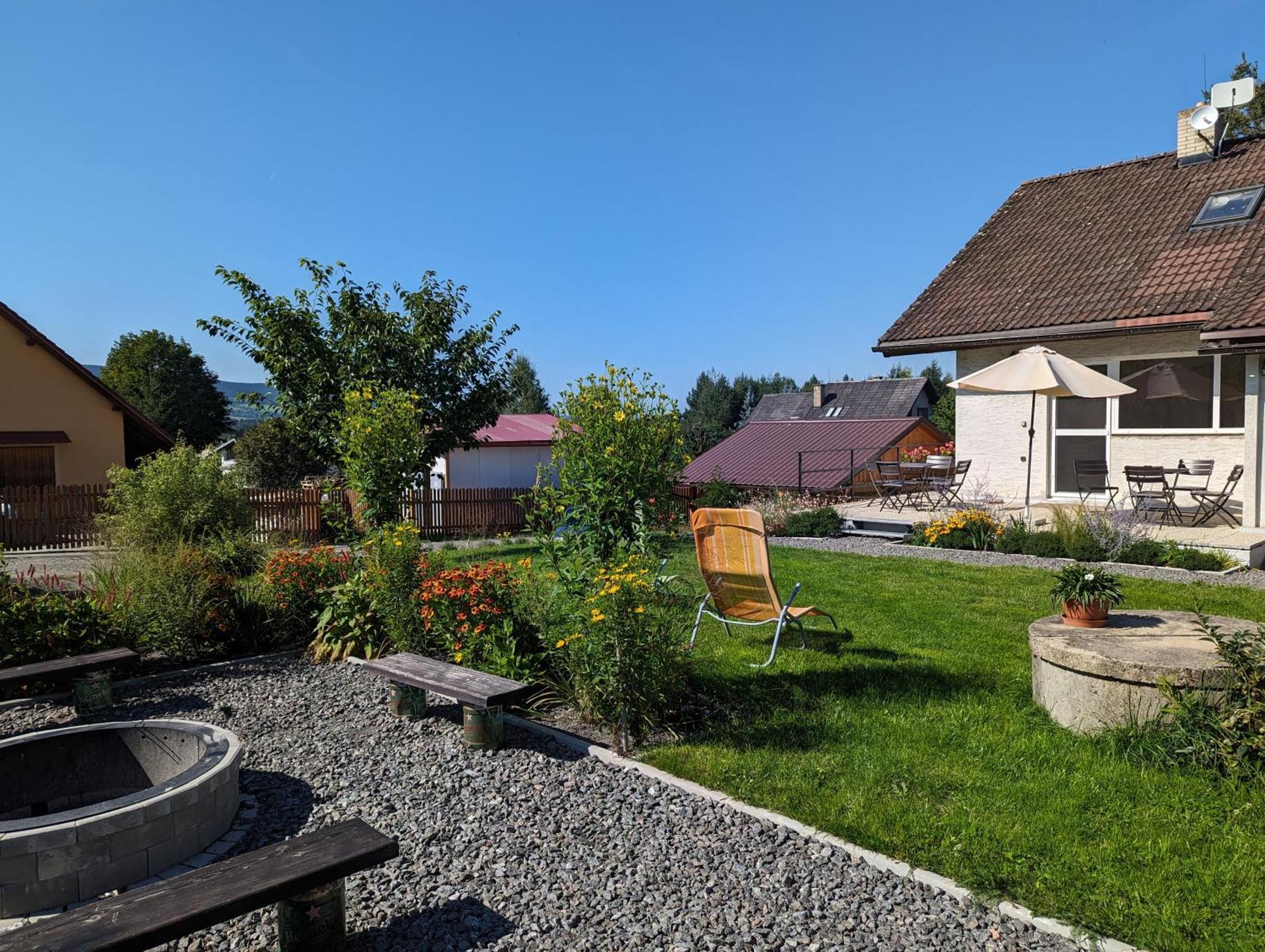 Penzion U Vichu Cervena Voda Exterior photo